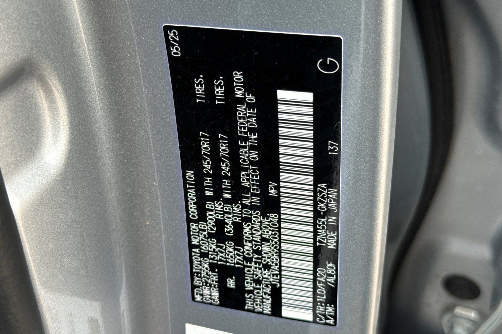 Certified 2025 Toyota 4Runner SR5 image 37