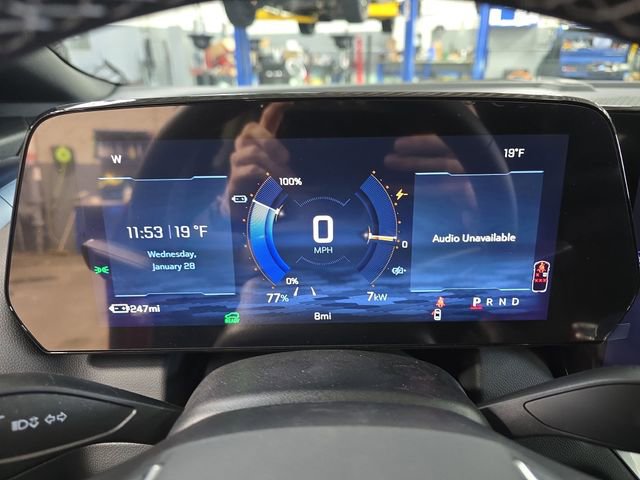 New 2026 Chevrolet Equinox EV LT image 20