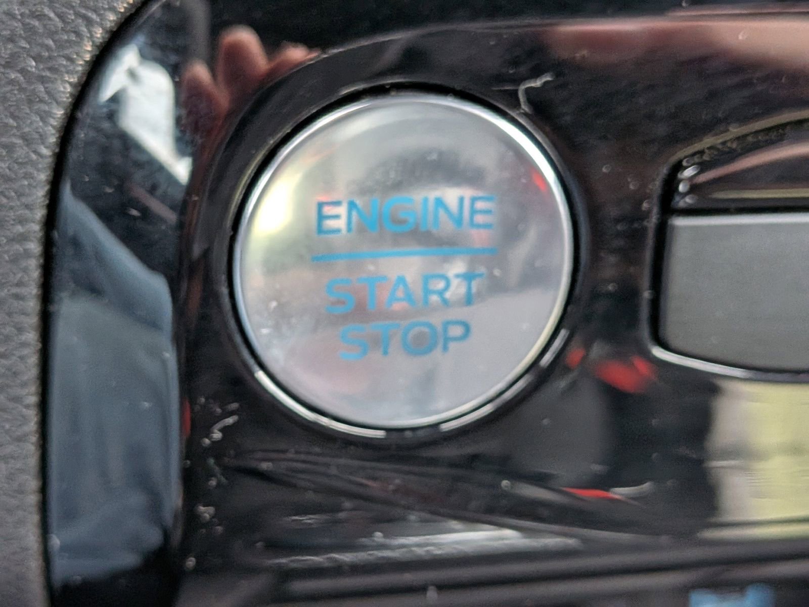 Certified 2023 Ford Escape ST-Line Select w/ Tech Pack #2 image 31