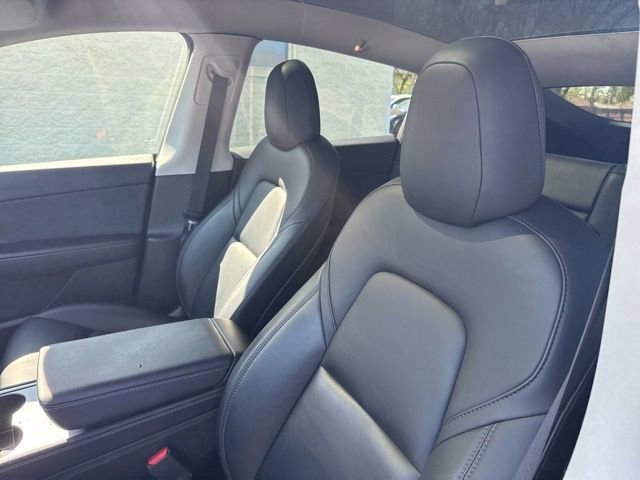 Used 2022 Tesla Model Y Long Range AWD/4WD image 10