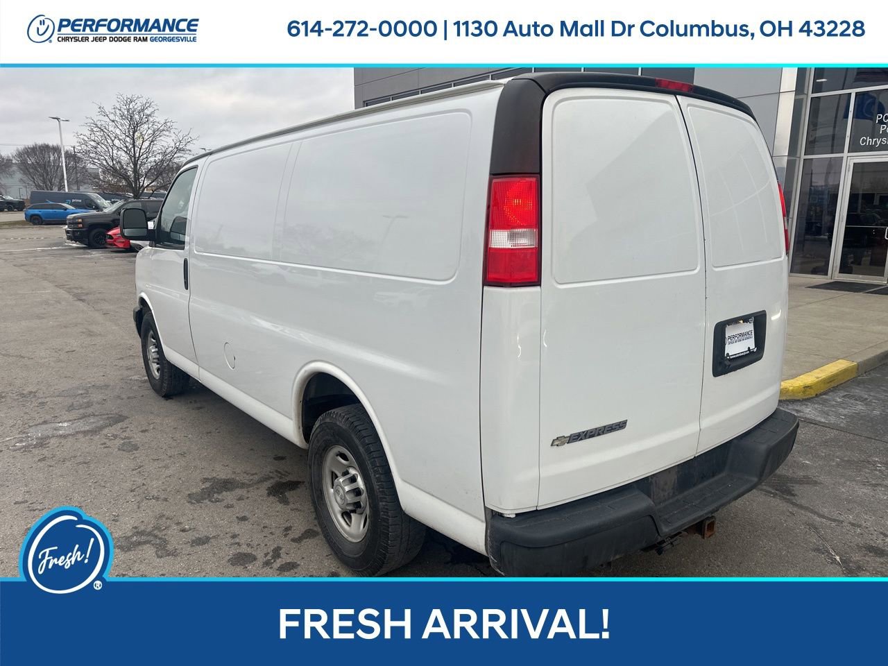 Used 2019 Chevrolet Express 3500 w/ Driver Convenience Package image 6