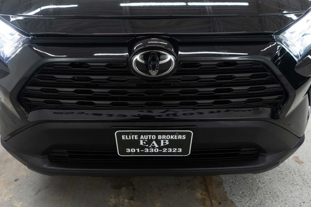 Used 2025 Toyota RAV4 XLE w/ Convenience Package AWD/4WD image 42