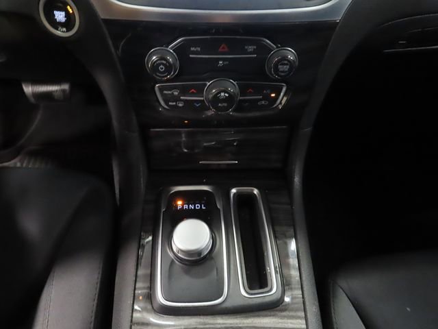 Used 2019 Chrysler 300 Touring w/ Sport Appearance Package image 24