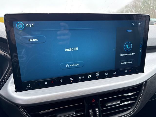 Used 2025 Ford Escape Platinum image 25