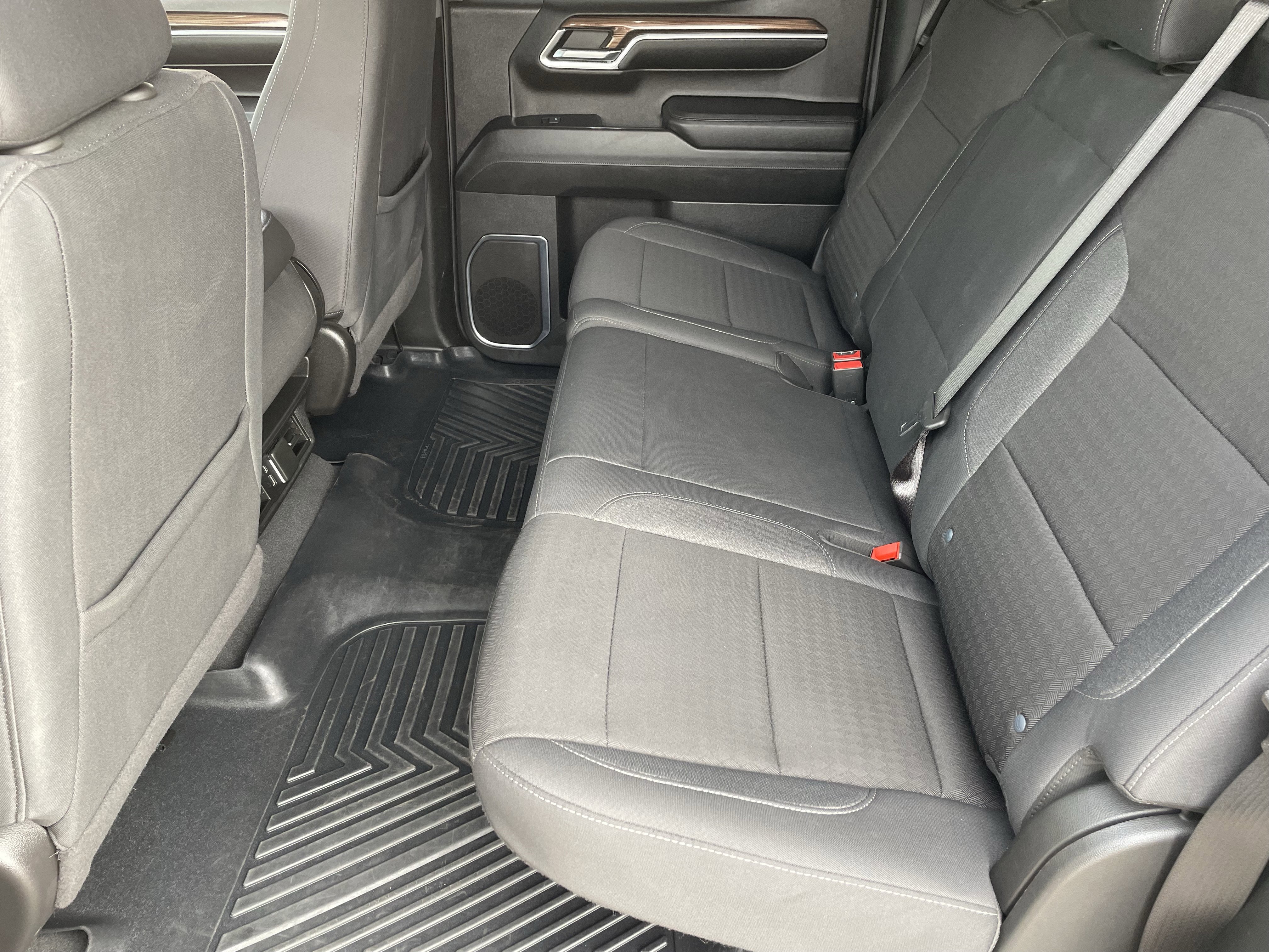 Used 2024 Chevrolet Silverado 1500 RST image 16