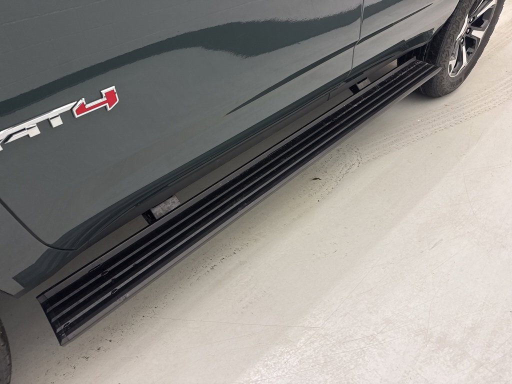 New 2026 GMC Yukon AT4 image 16