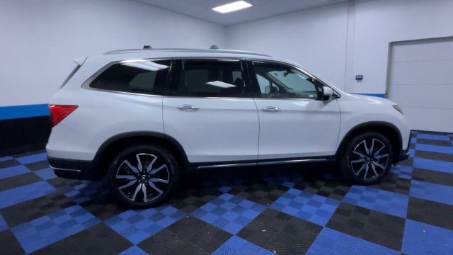 Certified 2020 Honda Pilot Touring image 9