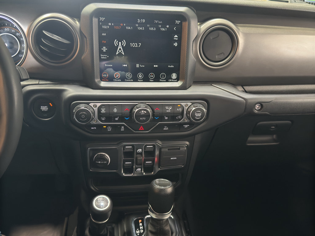 Used 2023 Jeep Gladiator Sport AWD/4WD image 25