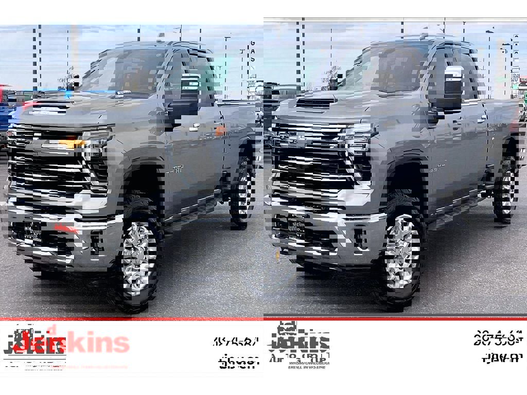 Used 2025 Chevrolet Silverado 3500 LTZ image 1