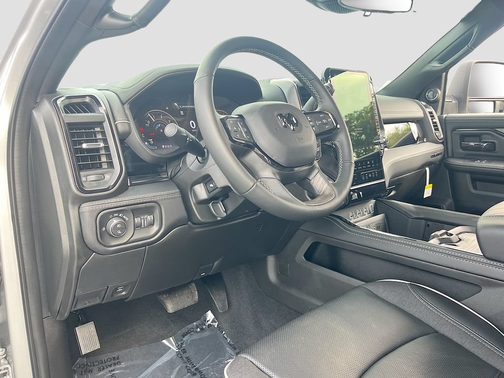 Certified 2026 RAM 2500 Limited AWD/4WD image 9