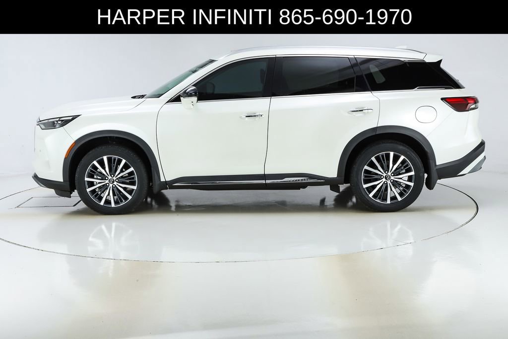 Used 2023 INFINITI QX60 Sensory w/ Vision Package FWD image 2
