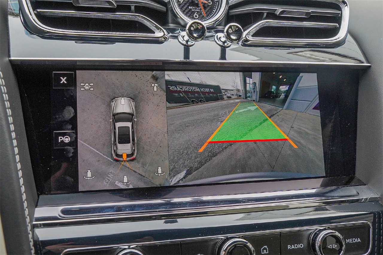 Certified 2024 Bentley Bentayga Extended Wheelbase image 27