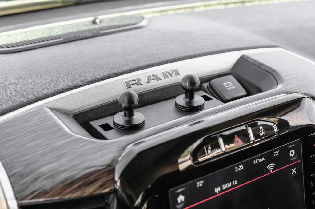 Used 2020 RAM 3500 Laramie image 34