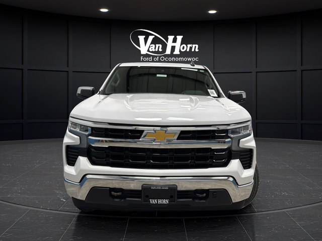 Used 2025 Chevrolet Silverado 1500 LT w/ Work Truck Package AWD/4WD image 2