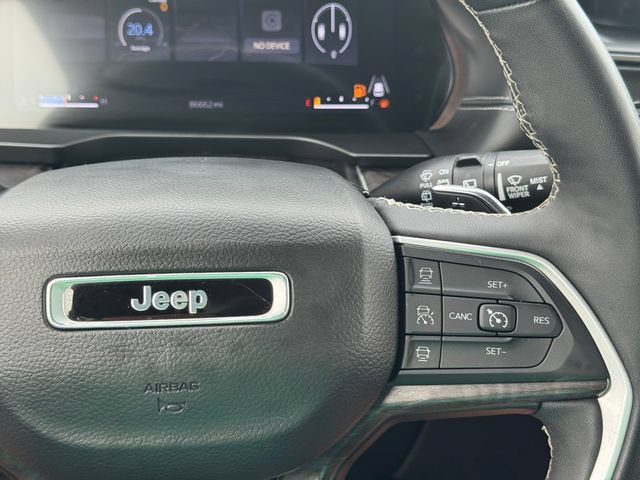 Certified 2023 Jeep Grand Cherokee L Limited AWD/4WD image 28