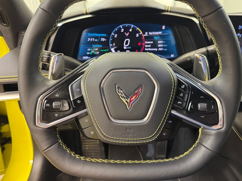 Used 2024 Chevrolet Corvette Stingray Premium Cpe w/ Z51 Performance Package RWD image 33