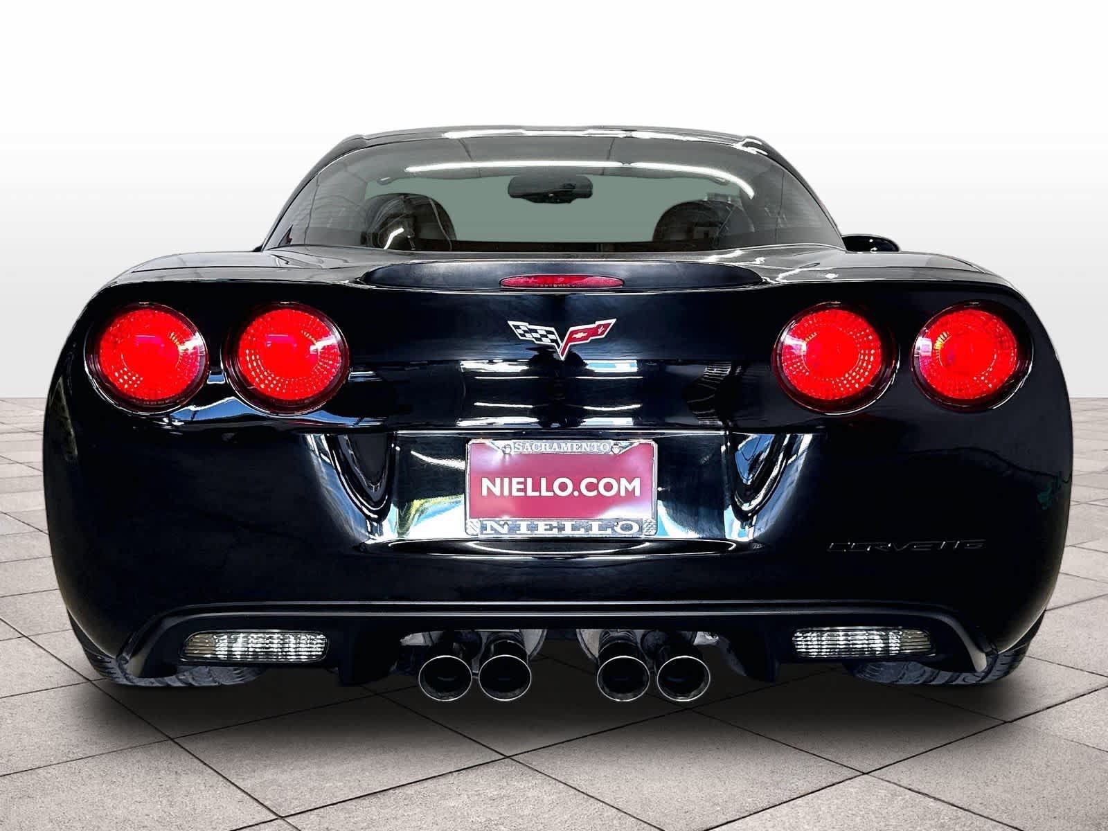 Used 2007 Chevrolet Corvette Z06 w/ Preferred Equipment Group RWD image 7