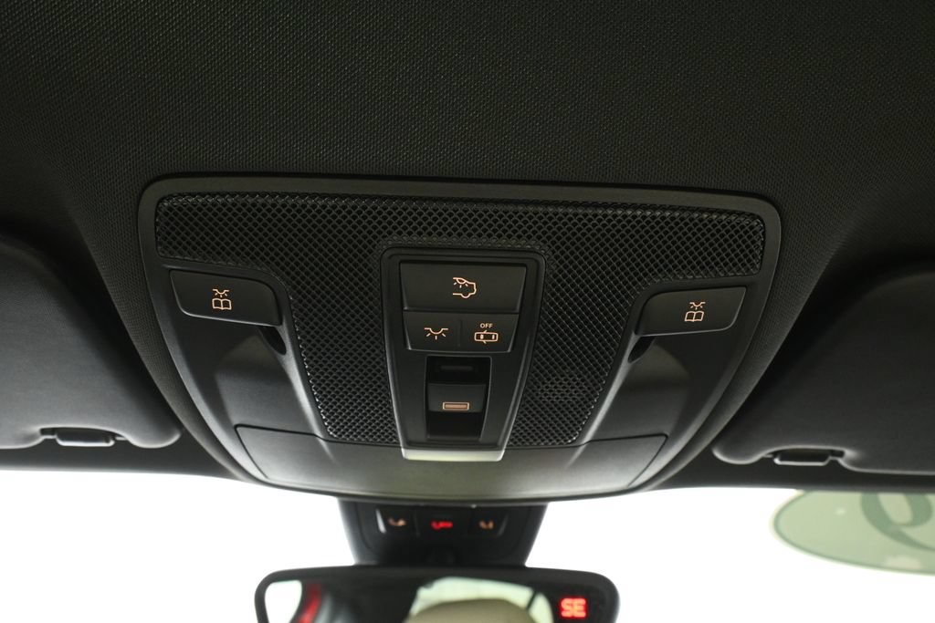 Used 2019 Mercedes-Benz GLA 250 4MATIC image 22
