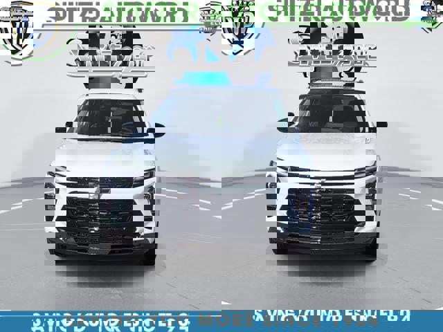 New 2026 Chevrolet Trax ACTIV w/ Sunroof Package image 3