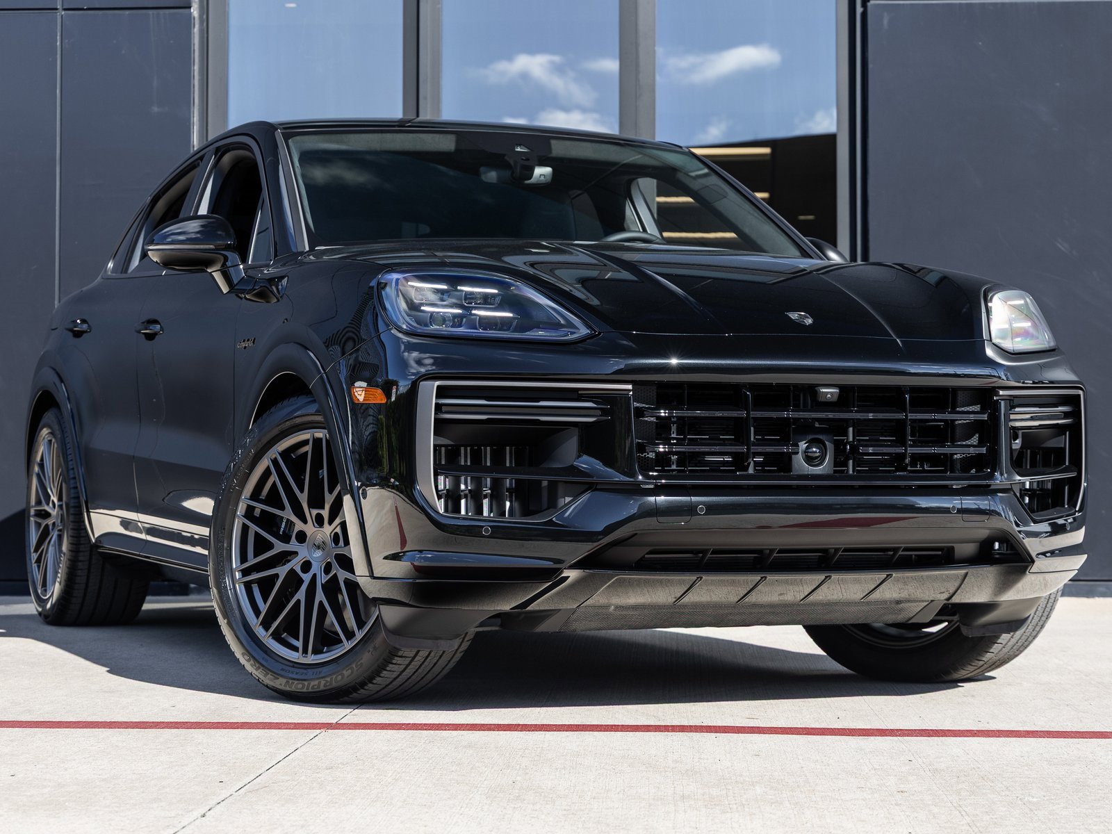New 2026 Porsche Cayenne Turbo image 6