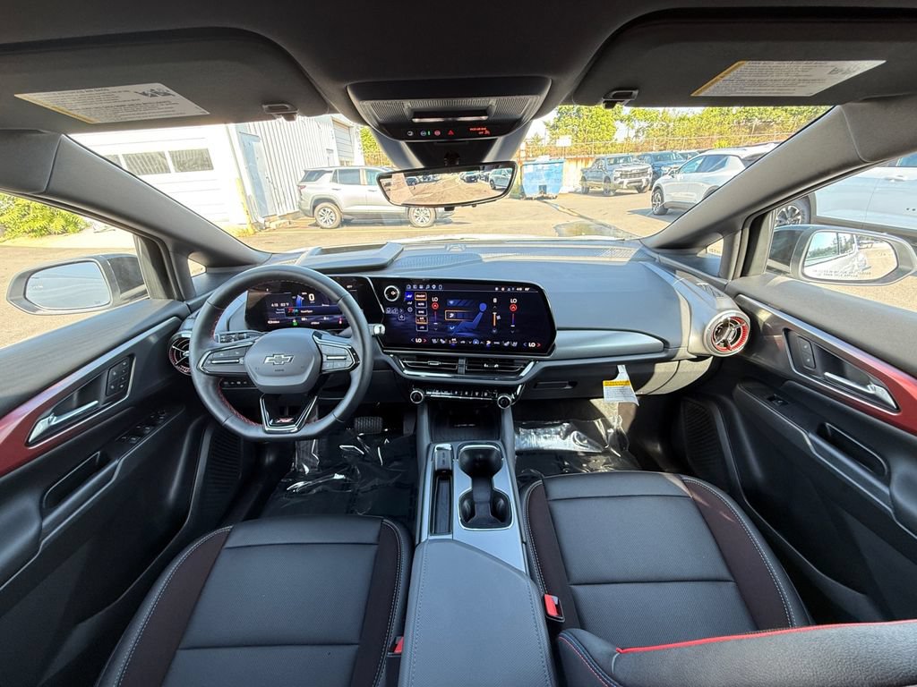 New 2026 Chevrolet Equinox EV RS w/ Convenience Package II FWD image 23