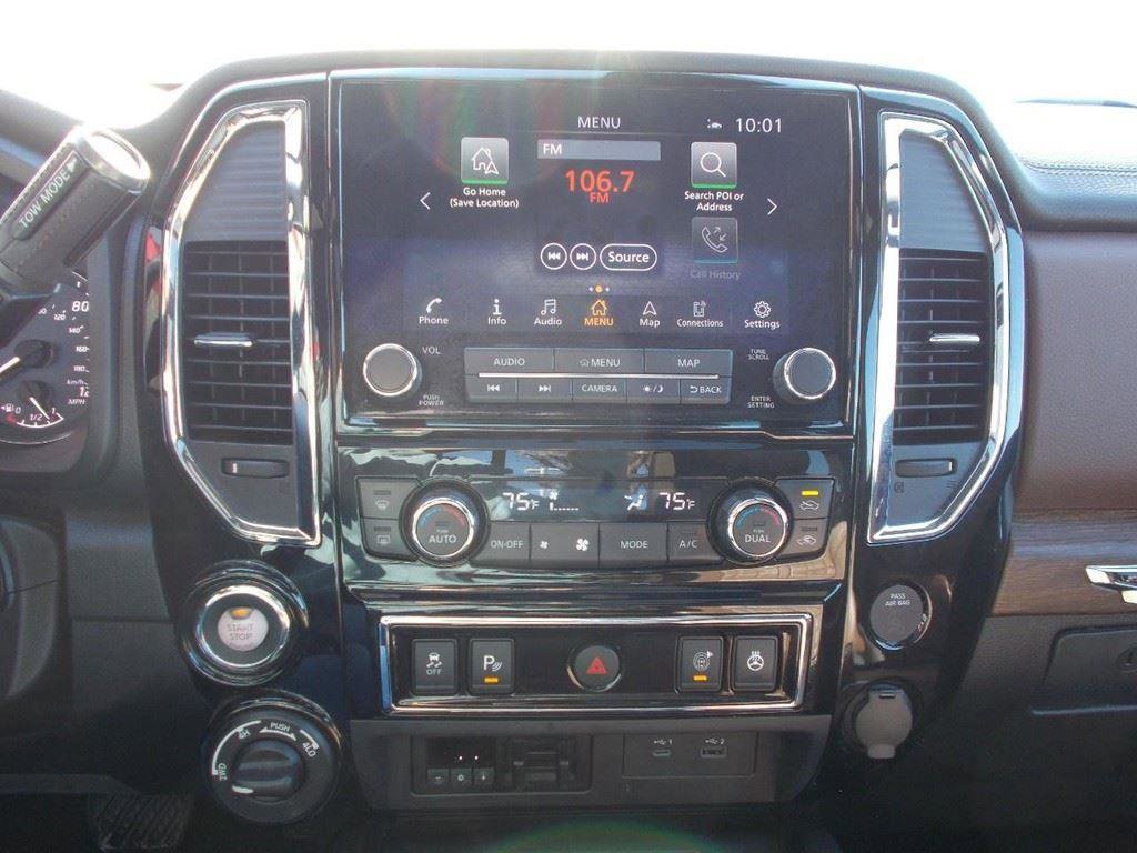 Used 2023 Nissan Titan Platinum Reserve w/ Moonroof Package AWD/4WD image 25