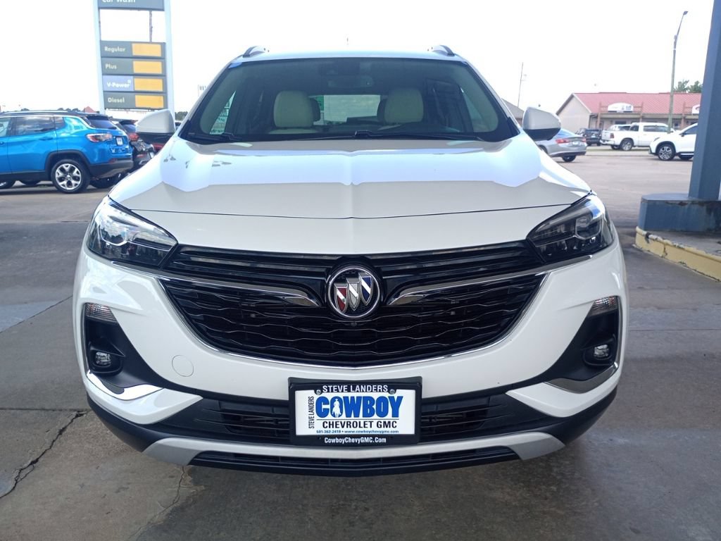 Used 2022 Buick Encore GX Essence w/ Advanced Technology Package FWD image 8