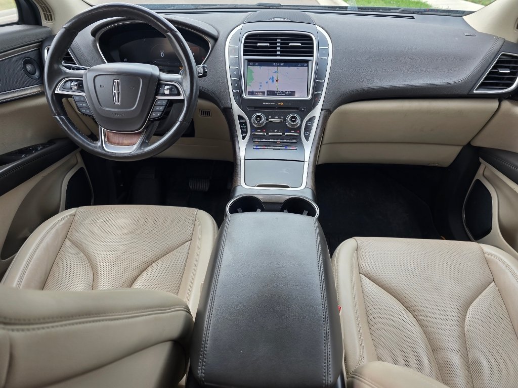 Used 2019 Lincoln Nautilus Reserve w/ Cargo Utility Package AWD/4WD image 26