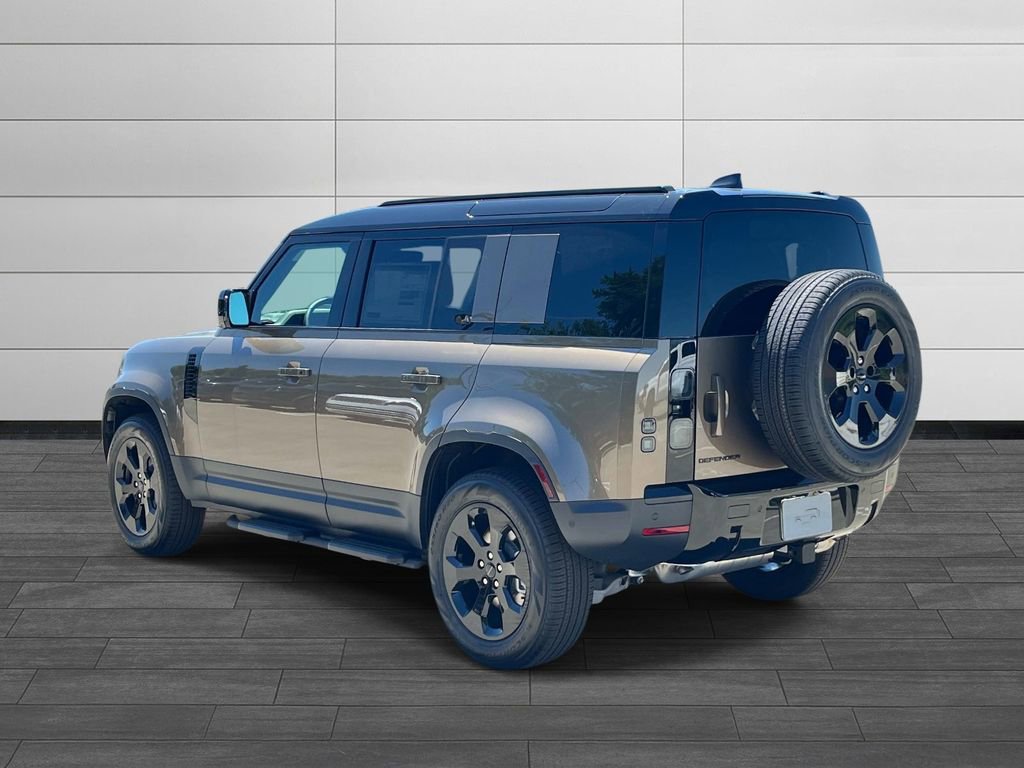 New 2026 Land Rover Defender 110 S AWD/4WD image 3