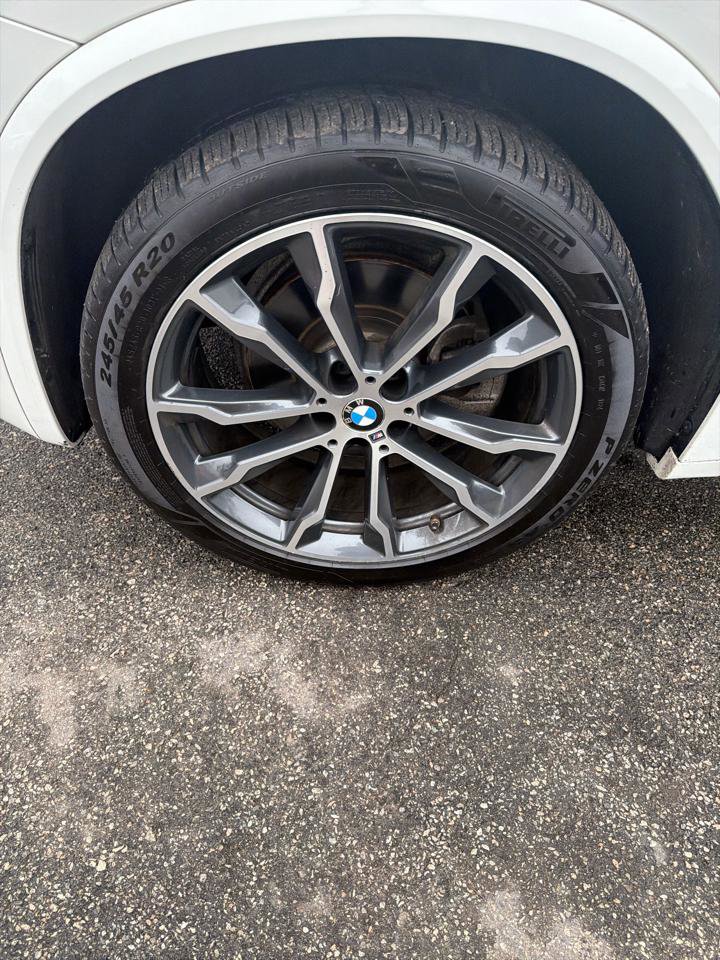 Used 2020 BMW X4 xDrive30i w/ M Sport Package 2 image 3