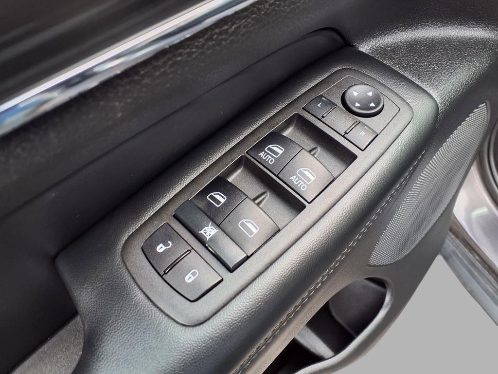 Certified 2021 Jeep Grand Cherokee Limited w/ Premium Lighting Group image 20