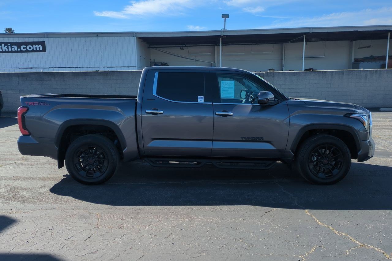 Used 2022 Toyota Tundra Limited w/ TRD Off-Road Package image 5