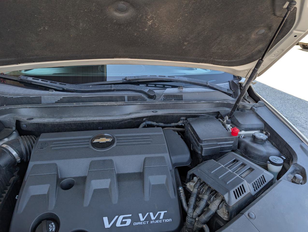 Used 2011 Chevrolet Equinox LT w/ Driver Convenience Package image 26