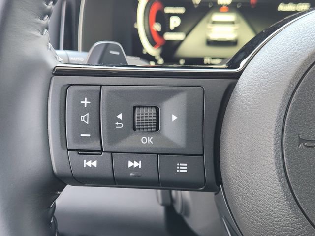 New 2025 Nissan Pathfinder Platinum w/ Cargo Package image 17