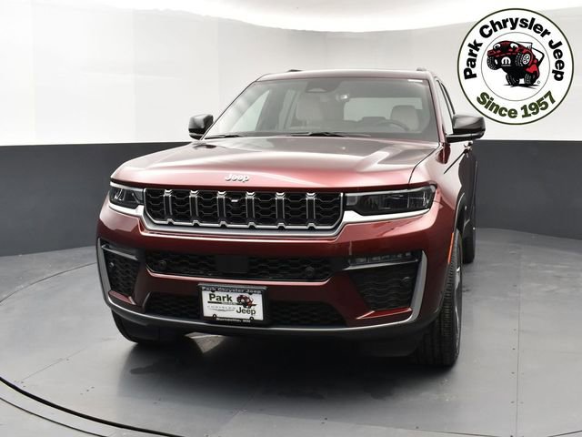 New 2026 Jeep Grand Cherokee Limited w/ Luxury Tech Group II image 2