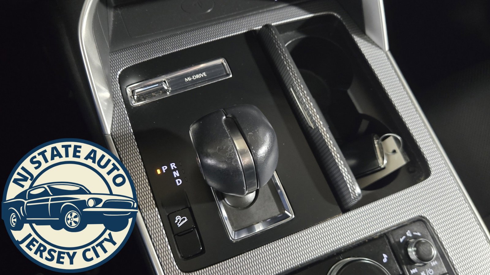 Used 2024 MAZDA CX-90 3.3 Turbo w/ Preferred Plus image 16