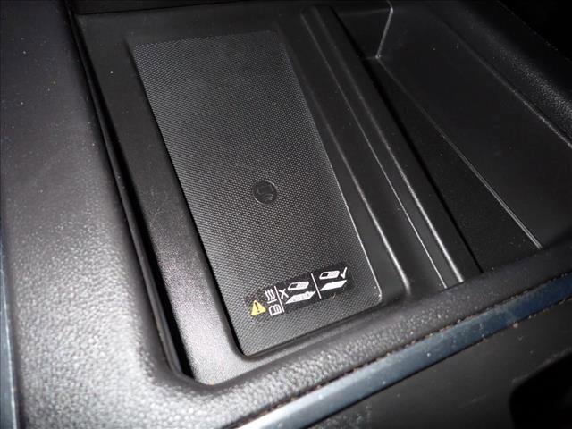 Used 2019 Chevrolet Silverado 1500 High Country w/ Technology Package image 21