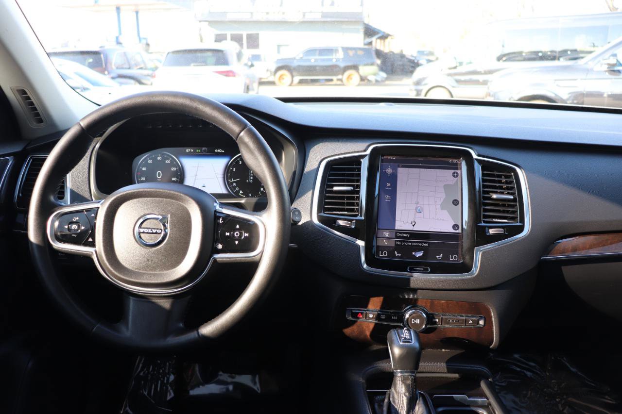 Used 2016 Volvo XC90 T6 Momentum image 19