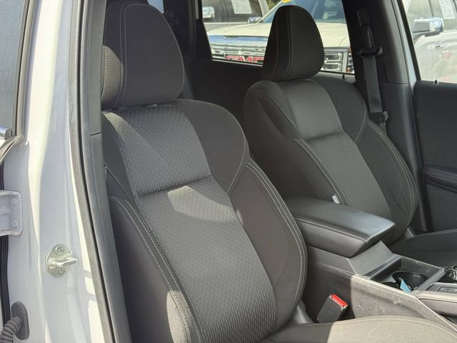 Used 2024 Mitsubishi Outlander ES FWD image 18