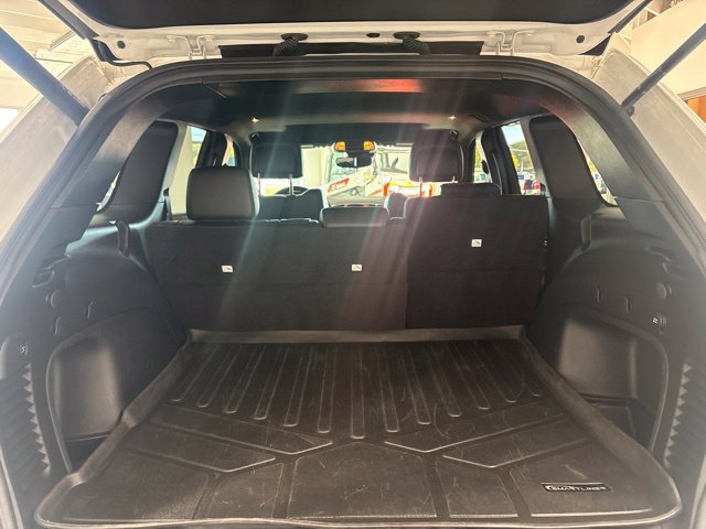 Used 2021 Jeep Grand Cherokee Limited w/ Quick Order Package 28K 80th AWD/4WD image 8
