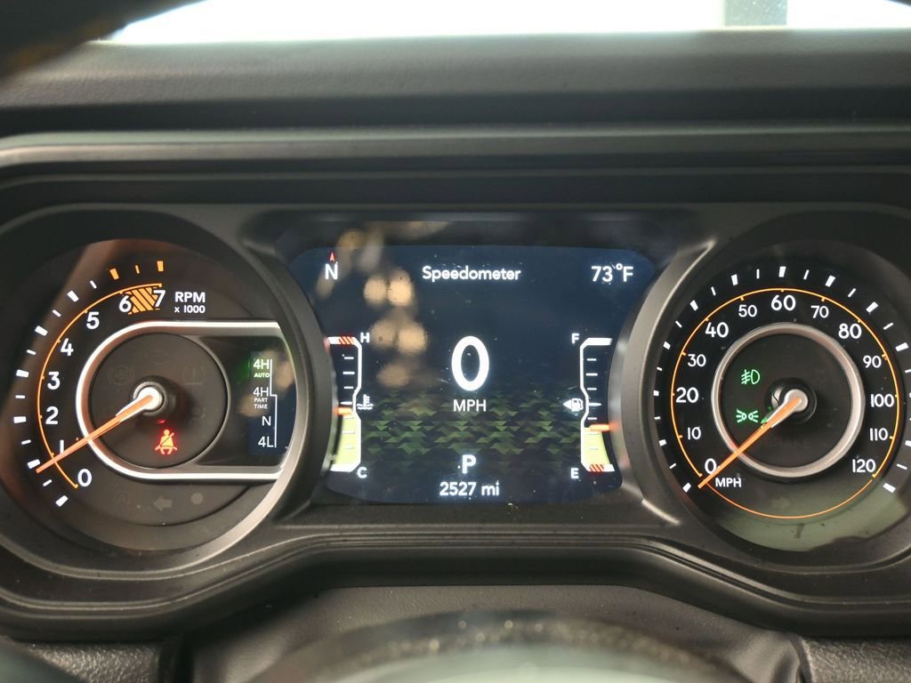 Used 2025 Jeep Wrangler Unlimited Rubicon 392 image 27