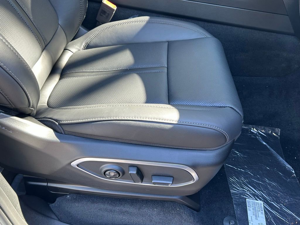 New 2025 Jeep Wagoneer L Series II w/ Premium Group I image 33