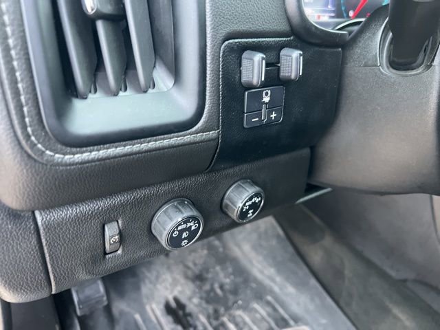 Used 2017 GMC Canyon SLT w/ Driver Alert Package image 12