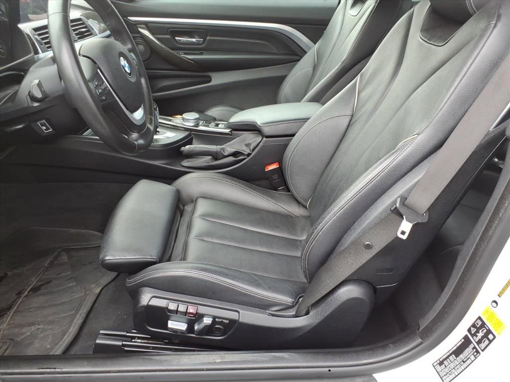 Used 2020 BMW 440i xDrive Convertible w/ Convenience Package image 13