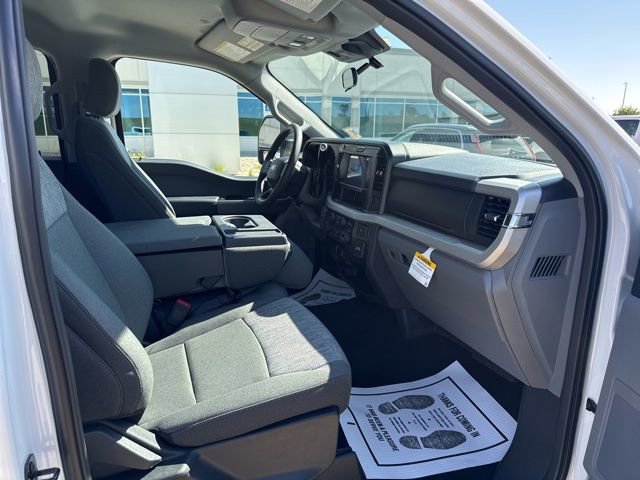 New 2026 Ford F250 XLT w/ FX4 Off-Road Package image 13