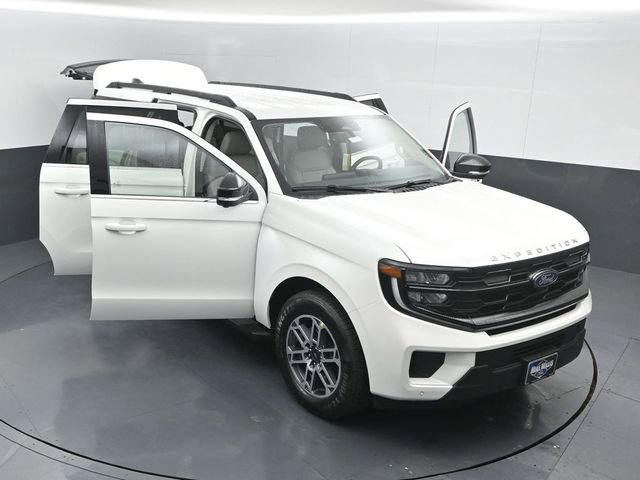 New 2026 Ford Expedition Max Active image 25