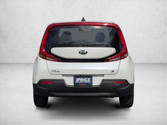 Used 2020 Kia Soul S FWD image 7