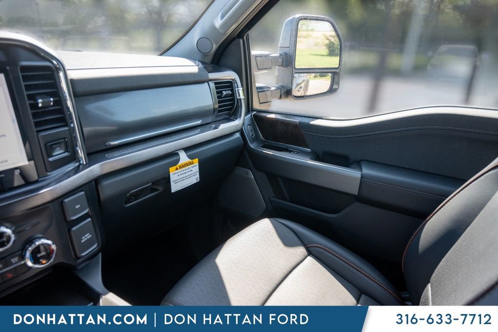 New 2026 Ford F350 Lariat w/ FX4 Off-Road Package AWD/4WD image 15