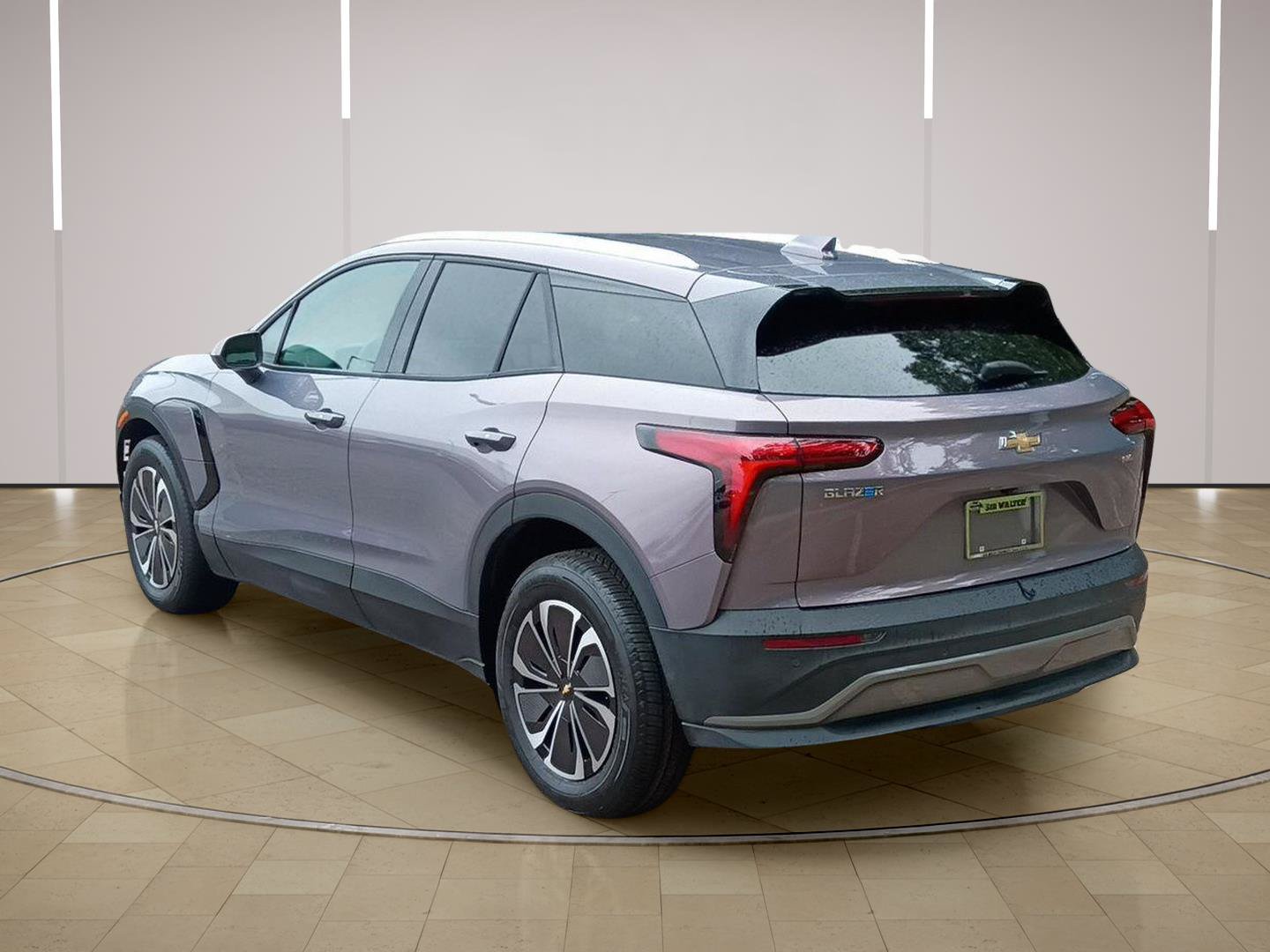 Used 2024 Chevrolet Blazer EV LT AWD/4WD image 4
