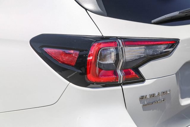 Used 2025 Subaru Outback Touring XT AWD/4WD image 10